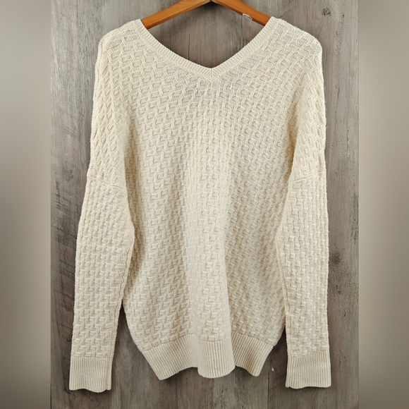 Vince Ivory V-Neck Cashmere Wool Blend Long Sleeve Textured Sweater Size Small - Picture 6 of 8